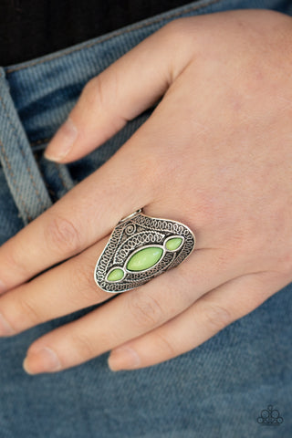 Paparazzi Kindred Spirit - Green Ring