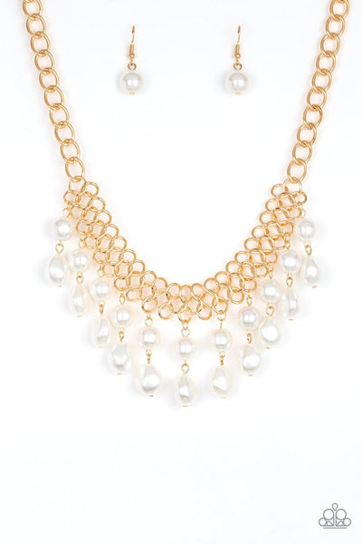 Paparazzi 5th Avenue Fleek - Gold Pearl Necklace