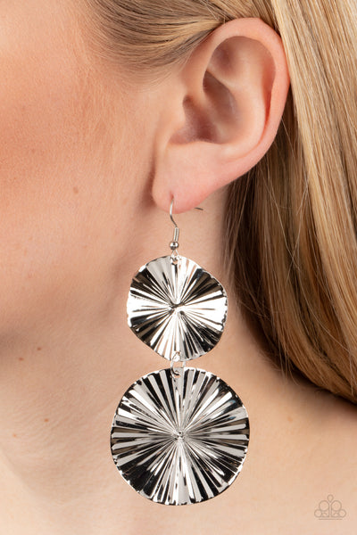 Paparazzi n Your Wildest FAN-tasy - Silver Earrings