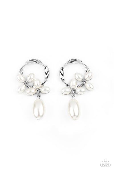 Paparazzi Elegant Expo White Pearl Earrings