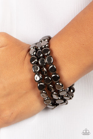 Paparazzi HAUTE Stone - Black Bracelet