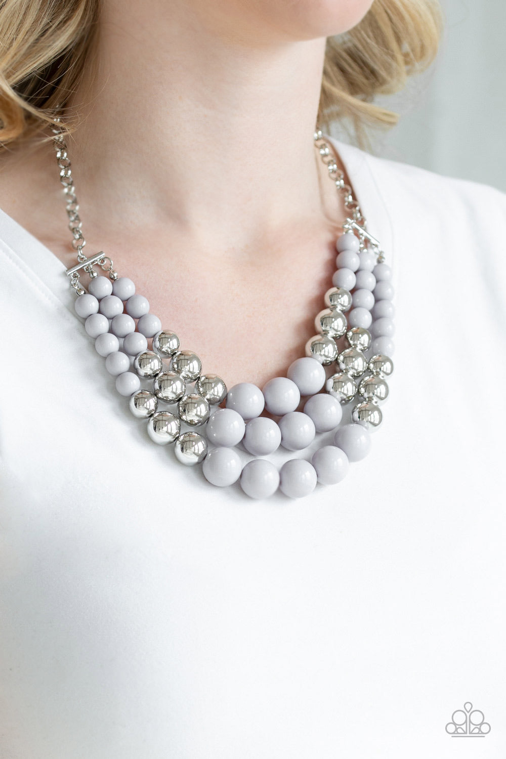 Paparazzi Dream Pop - Silver Necklace