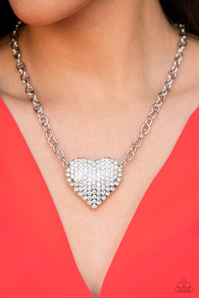 Paparazzi Heartbreakingly Blingy - White Necklace