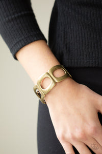 Paparazzi In OVAL Your Head - Brass Bracelet