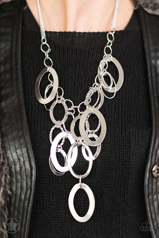 Paparazzi A Silver Spell Blockbuster Necklace