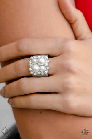 PAPARAZZI Opulent Overture - White Pearl Ring