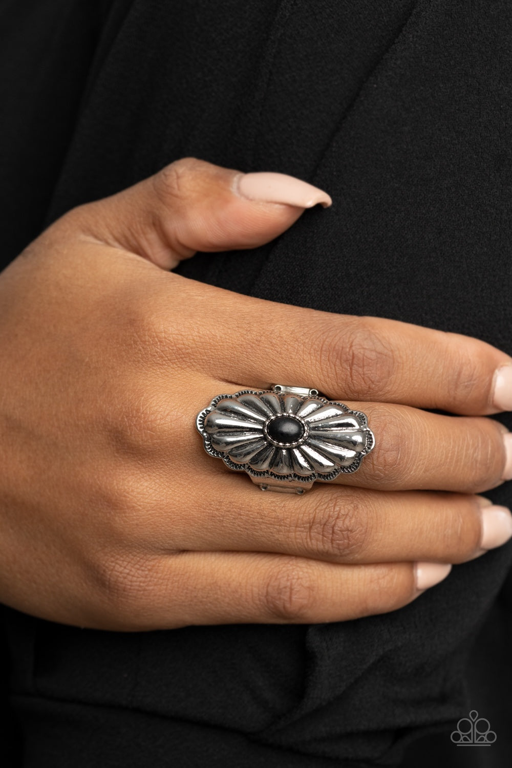 Paparazzi Cottage Couture - Black Ring