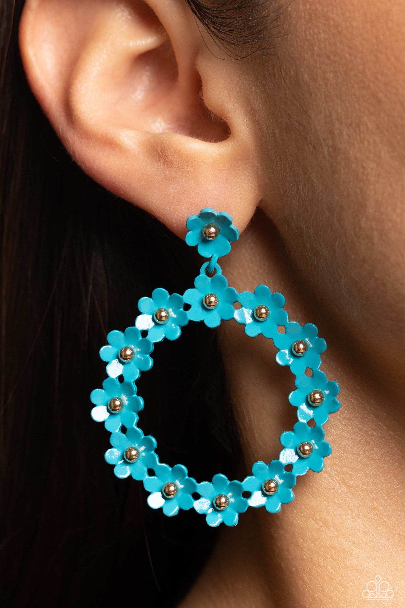 Paparazzi Daisy Meadows - Blue Earrings