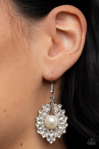 Paparazzi Crowns Required - White Pearl Earrings