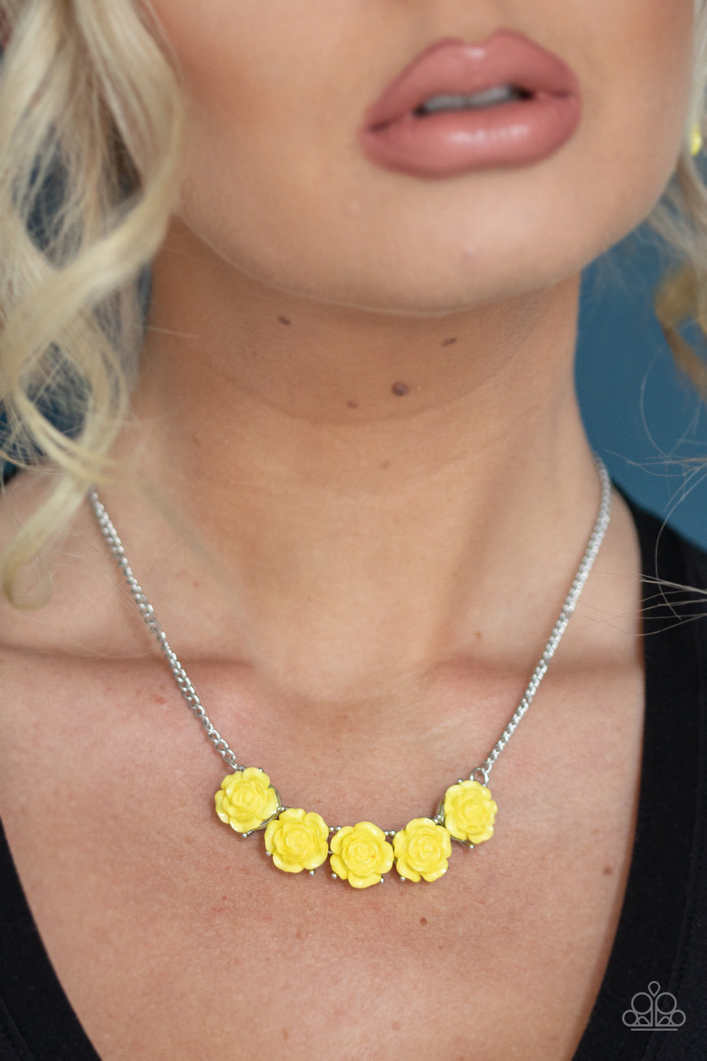 Paparazzi Garden Party Posh - Yellow Necklace