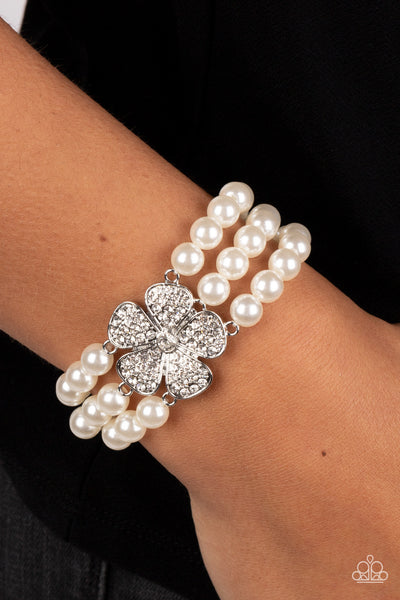 Paparazzi Park Avenue Orchard - White Pearl Bracelet