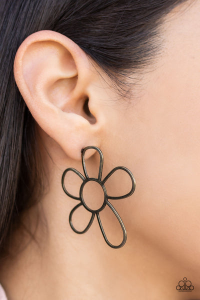 Paparazzi Rustic Rarity - Brass Flower Earrings