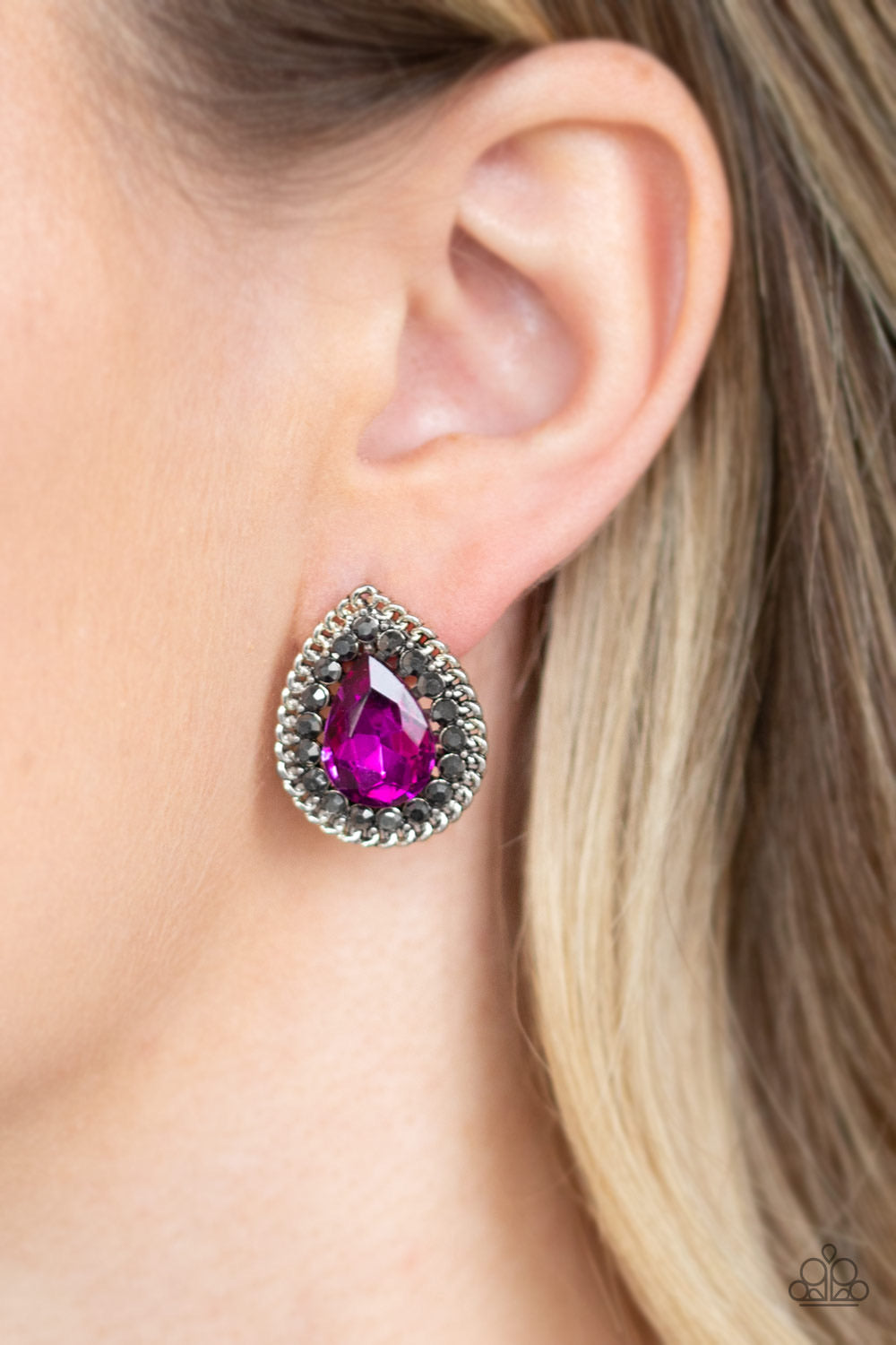 Paparazzi Debutante Debut - Pink earring