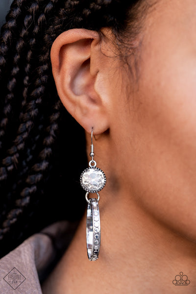 Paparazzi Standalone Sparkle - December Fashion Fix 21 White Earrings