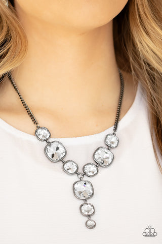 Paparazzi Legendary Luster - Black Necklace