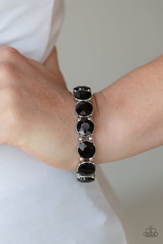 Paparazzi Glitzy Glamorous - Black Bracelet