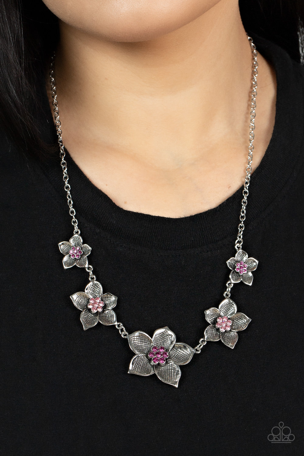 Paparazzi Wallflower Wonderland Pink Necklace