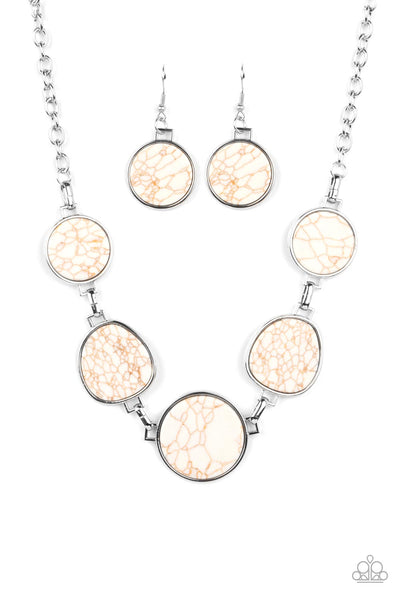 Paparazzi Santa Fe Flats White Necklace