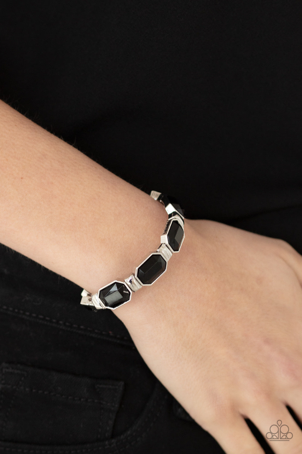 Paparazzi Fashion Fable Black Bracelet