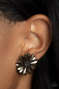 Paparazzi Daisy Dilemma - Brass EARRINGS