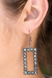 Paparazzi Mirror, Mirror - Black earrings