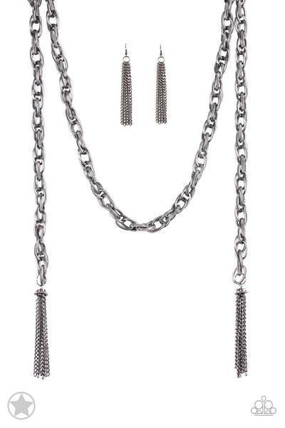 Paparazzi SCARFed for Attention - Blockbuster Gunmetal Necklace