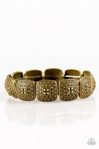 Paparazzi Radiantly Riviera - Brass Bracelet